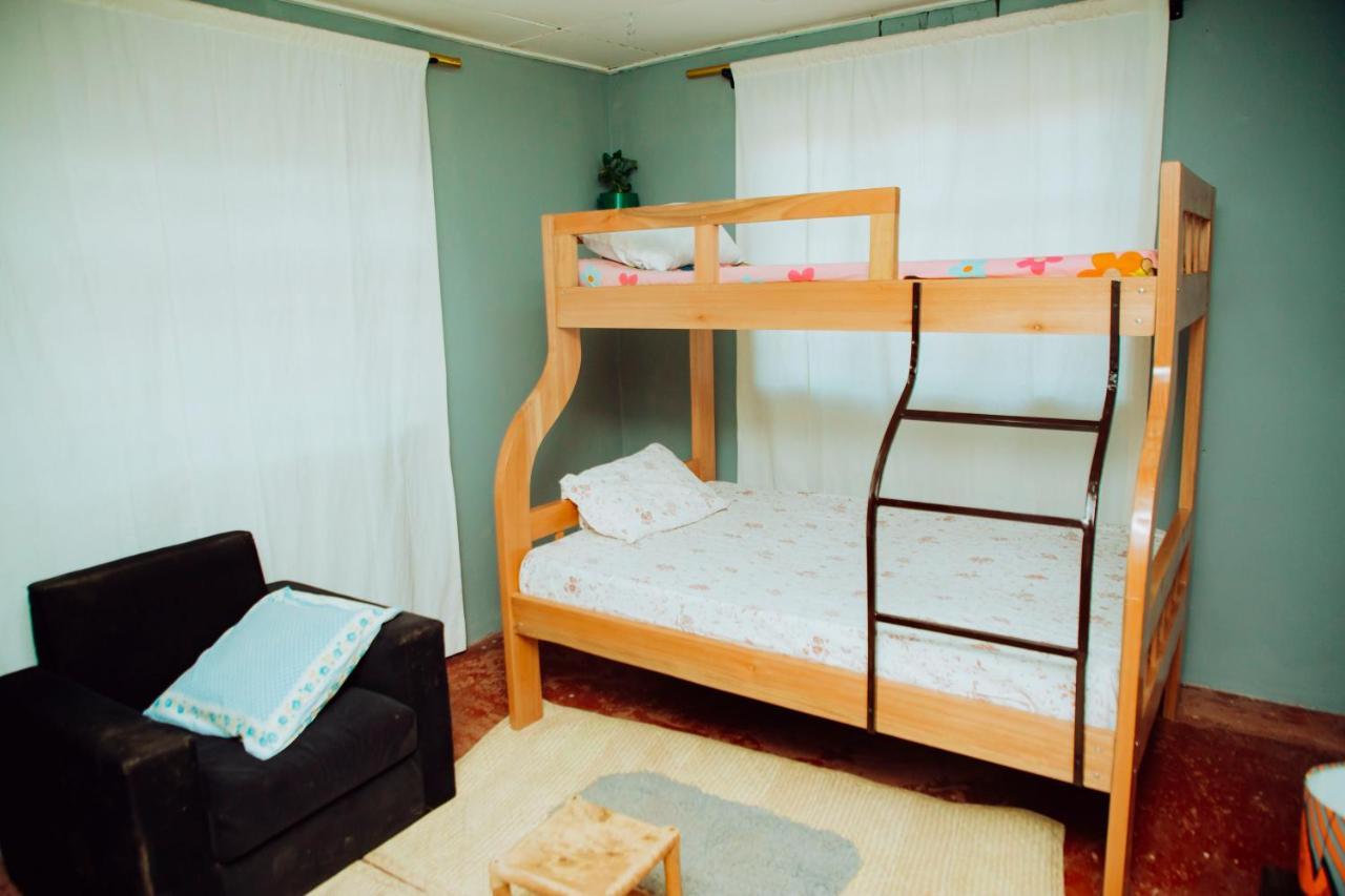 Emmy Backpackers Hostel Iringa Exterior foto